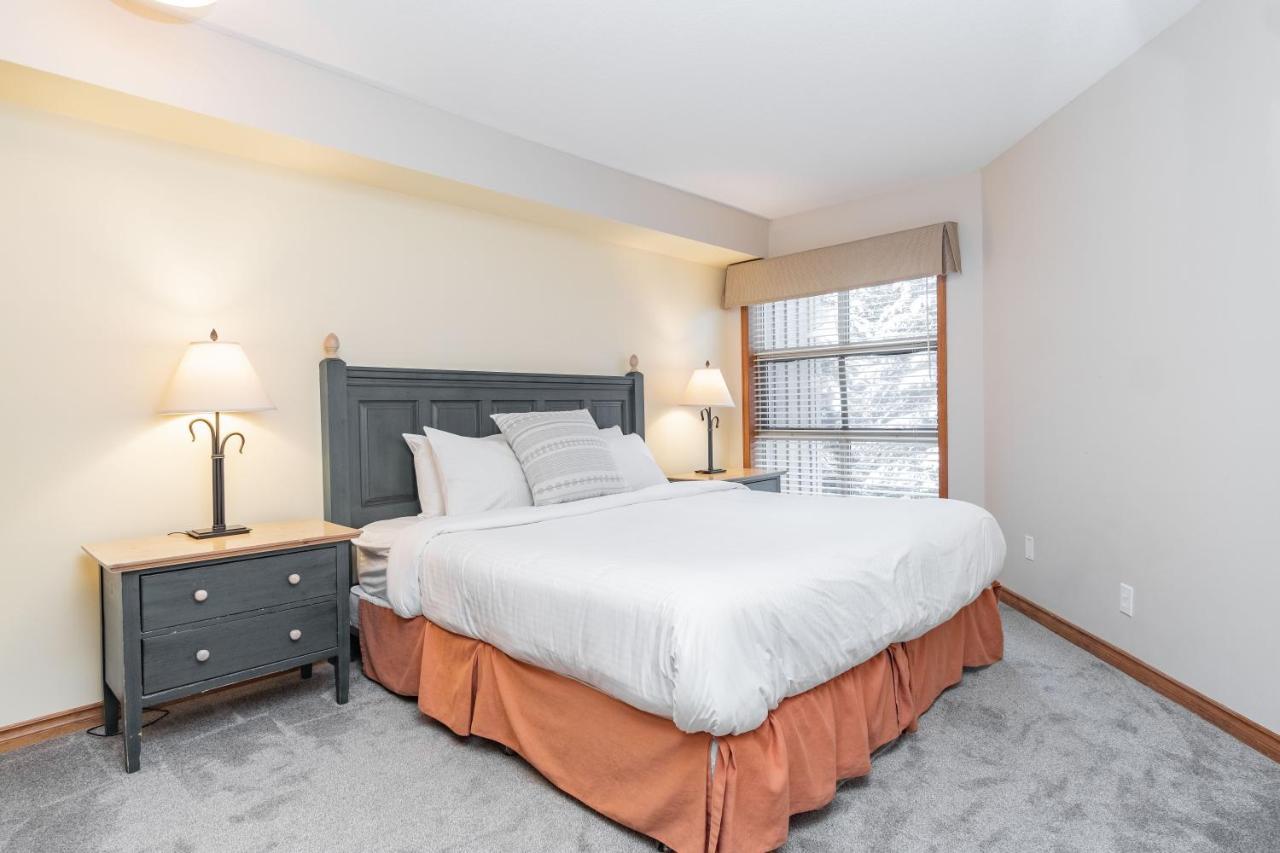 The In Out Two Bedroom At Aspens Aparthotel Whistler